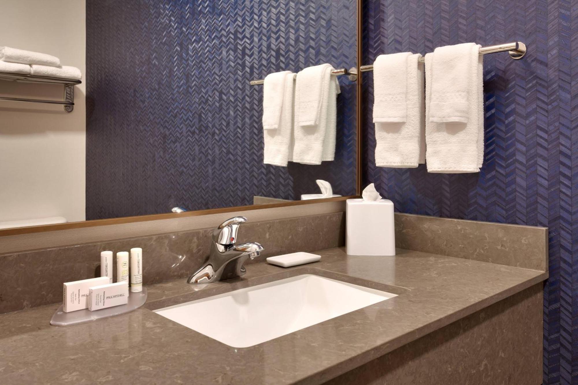 Fairfield Inn & Suites Розуэлл Экстерьер фото