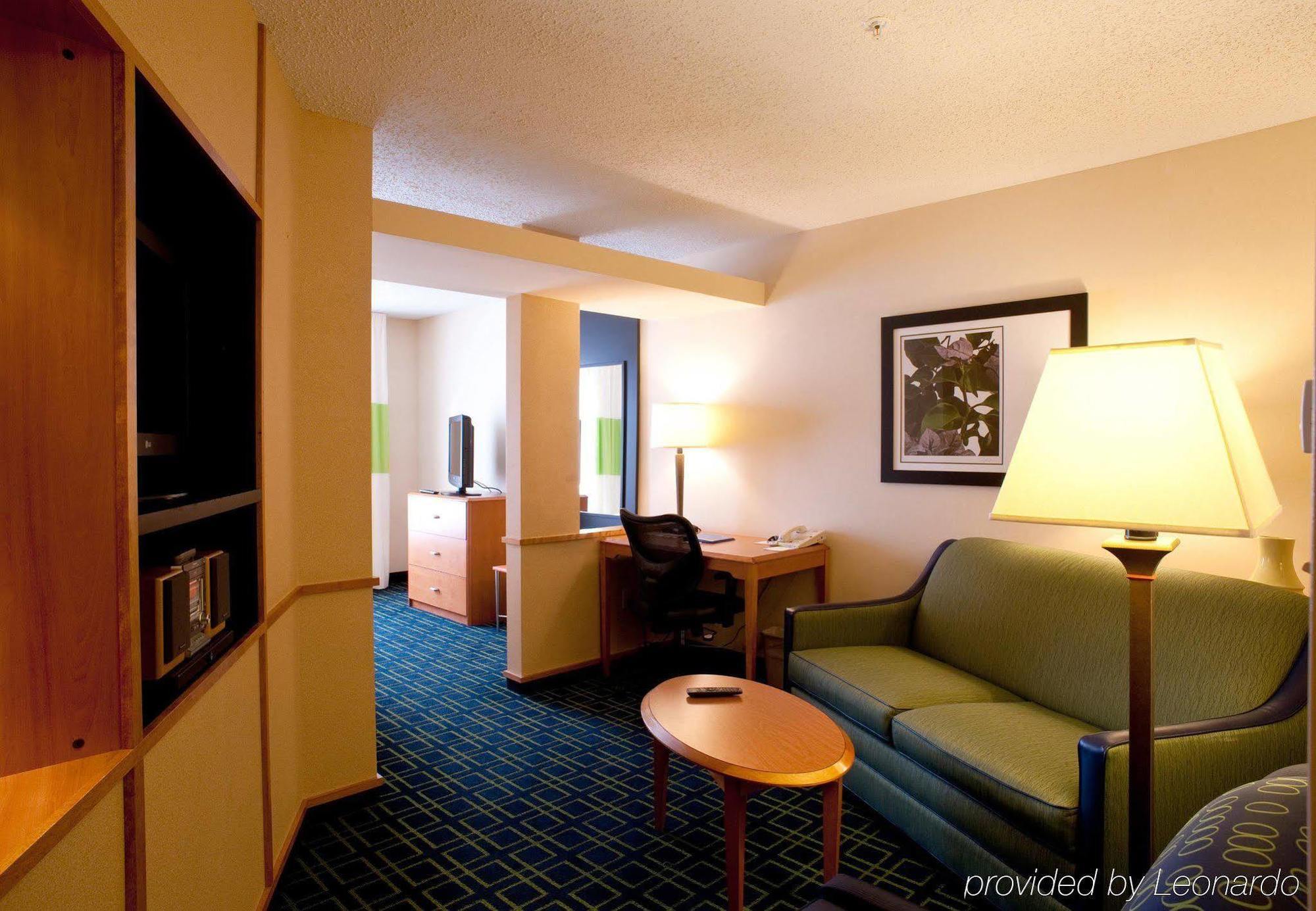 Fairfield Inn & Suites Розуэлл Экстерьер фото
